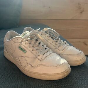 reebok classics — white